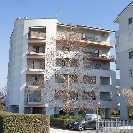 Elia Mini Suites 6 Larissa Exterior photo